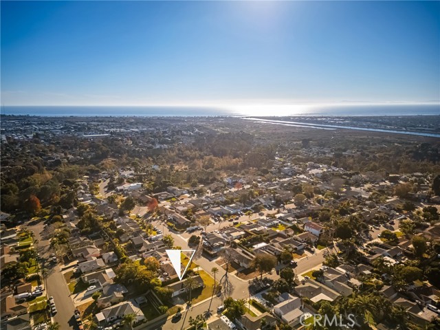 Image 17 of 58 For 939 Oak Street
