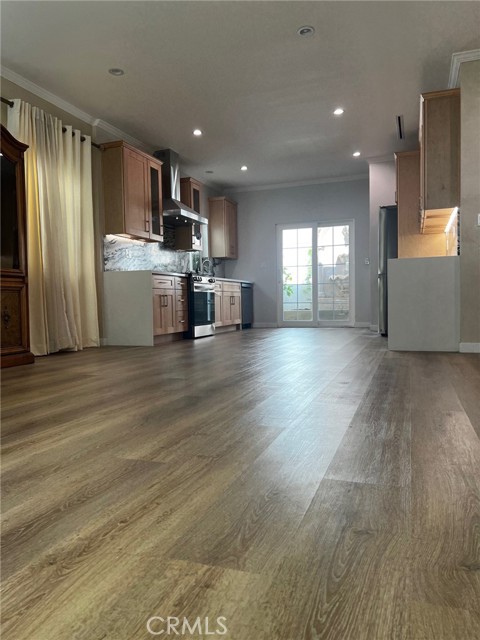 1912 Canyon Drive, Los Angeles CA: https://media.crmls.org/medias/9562e757-ee3d-4148-b6f2-ed6d38dce16b.jpg