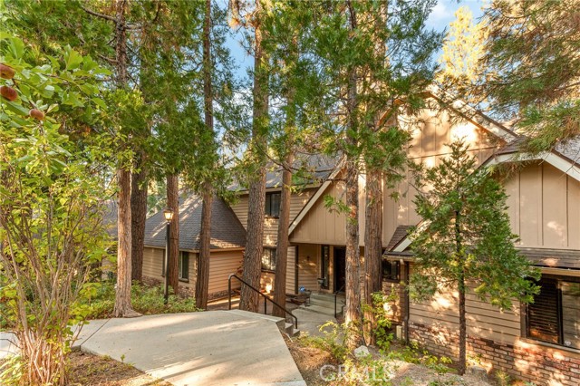 Detail Gallery Image 29 of 42 For 27494 White Fir Dr, Lake Arrowhead,  CA 92352 - 3 Beds | 2/1 Baths