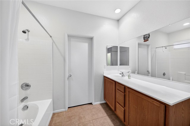Detail Gallery Image 28 of 38 For 16649 Denham, Victorville,  CA 92395 - 3 Beds | 2 Baths