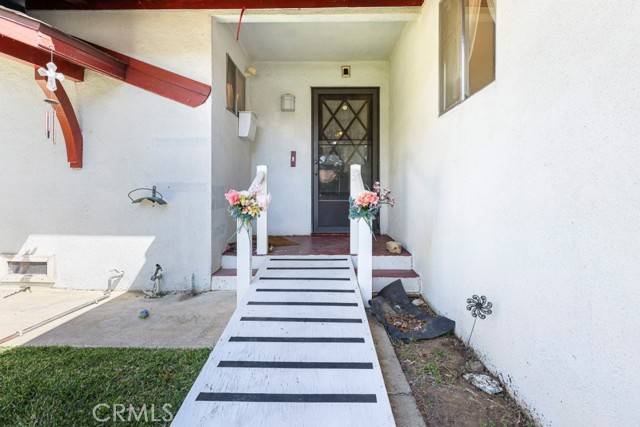 Detail Gallery Image 4 of 34 For 459 Roosevelt St, Coalinga,  CA 93210 - 3 Beds | 2 Baths