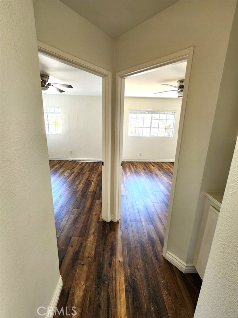 950 La Palma Circle, Corona CA: https://media.crmls.org/medias/956523fe-e001-4893-845c-ab973fbc25de.jpg