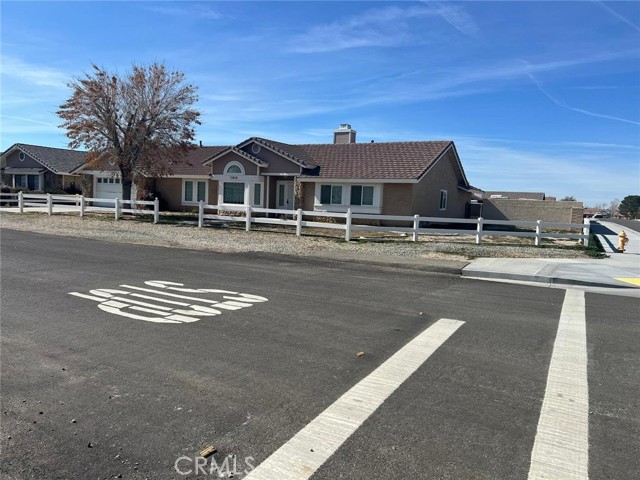 Detail Gallery Image 2 of 64 For 13610 Cuyamaca Rd, Apple Valley,  CA 92308 - 4 Beds | 2 Baths