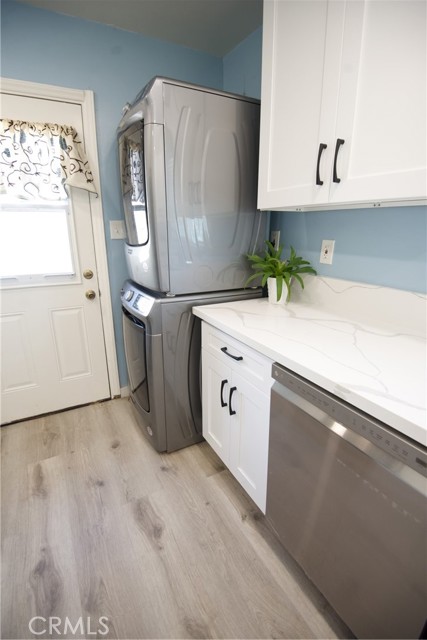 Detail Gallery Image 7 of 19 For 10008 Geneva, Montclair,  CA 91763 - 4 Beds | 1/1 Baths