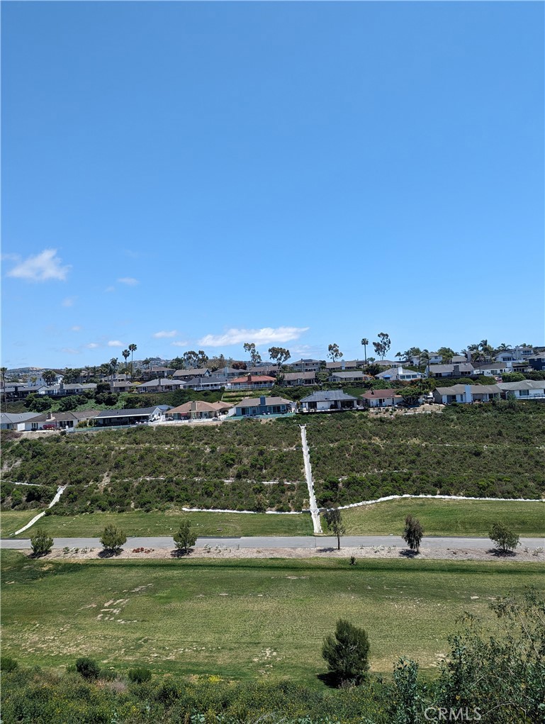 https://media.crmls.org/medias/956618c4-9666-4825-99a3-06d58757b98b.jpg?preset=X-Large