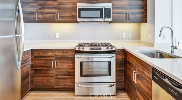 Detail Gallery Image 3 of 75 For 100 Van Ness Ave #2811,  San Francisco,  CA 94102 - 1 Beds | 1 Baths