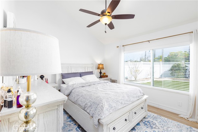 24652 Caverna, Mission Viejo CA: https://media.crmls.org/medias/9566a15e-5d95-4a9d-823b-239ff110ac88.jpg