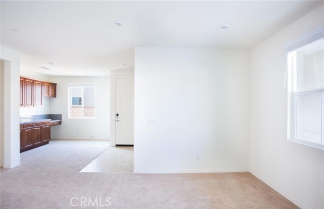 Detail Gallery Image 11 of 32 For 5336 Cormorant, Jurupa Valley,  CA 91752 - 6 Beds | 4/1 Baths