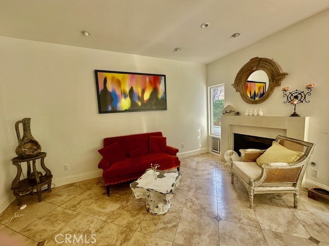Detail Gallery Image 11 of 42 For 3107 Corte Marin, Newport Beach,  CA 92660 - 3 Beds | 2/1 Baths