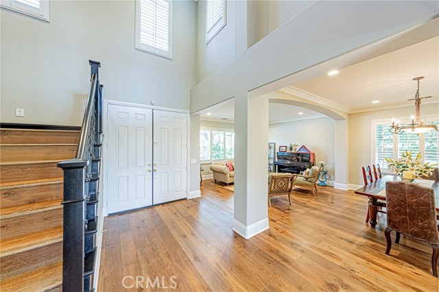 Detail Gallery Image 2 of 42 For 3511 Christopher Ln, Corona,  CA 92881 - 5 Beds | 4 Baths