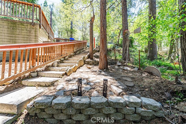 23120 Sycamore Lane, Crestline CA: https://media.crmls.org/medias/9567e531-9aeb-4342-a1f0-1566eee9a421.jpg