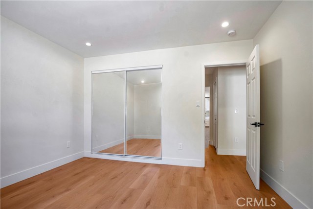 Detail Gallery Image 20 of 55 For 18324 Sylvan St, Tarzana,  CA 91335 - 4 Beds | 2 Baths