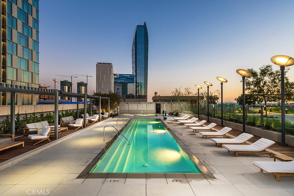 889 Francisco Street 1709, Los Angeles, CA 90017