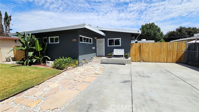 9710 Calmada Ave, Whittier, CA 90605