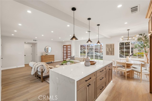 3119 Chatwin Avenue, Long Beach CA: https://media.crmls.org/medias/956adbb9-2b0b-4153-99ed-983a722951cb.jpg