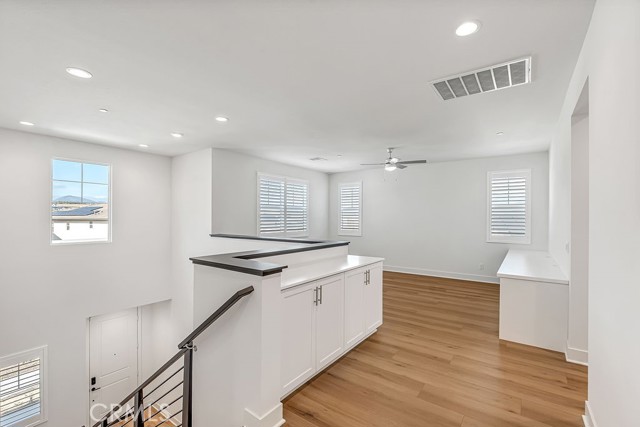 Detail Gallery Image 19 of 58 For 1626 Corte Medialuna, Chula Vista,  CA 91913 - 5 Beds | 4/1 Baths