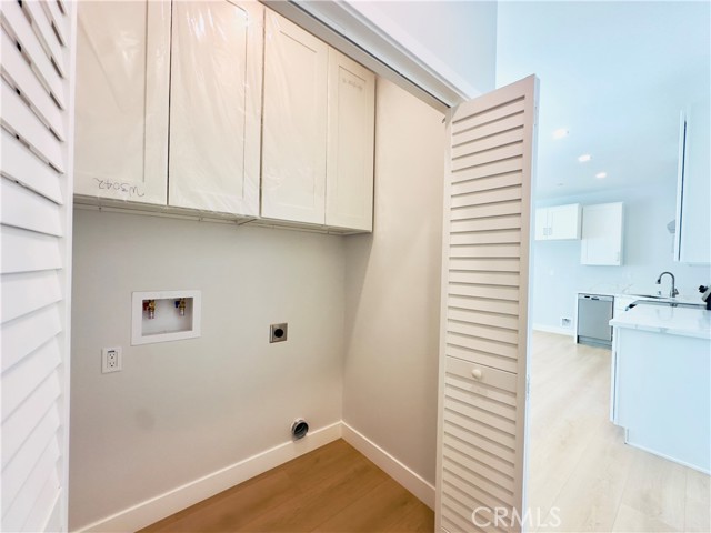 17522 Lemay Street, Lake Balboa CA: https://media.crmls.org/medias/956bf346-619d-46c9-a509-70c05df98dbb.jpg
