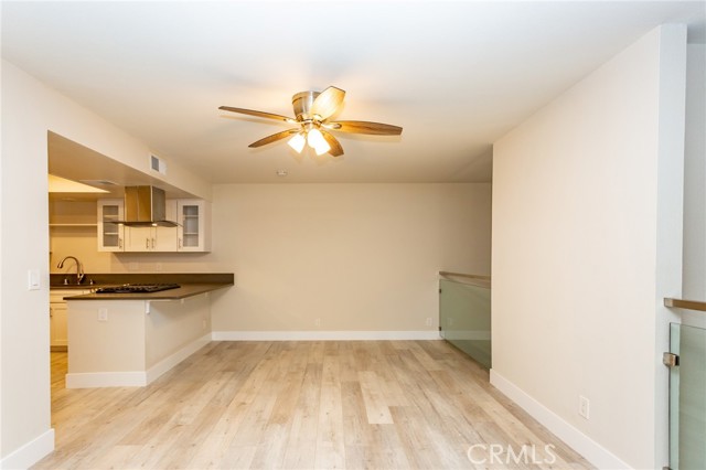 Detail Gallery Image 10 of 34 For 33702 Chula Vista Ave #C,  Dana Point,  CA 92629 - 3 Beds | 3 Baths