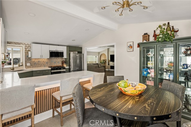 Detail Gallery Image 19 of 44 For 23301 Ridge Route Dr #56,  Laguna Hills,  CA 92653 - 3 Beds | 2 Baths