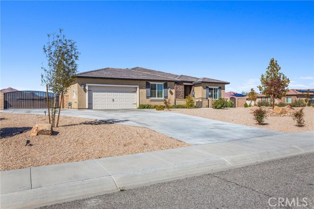 19526 Javelina, Apple Valley CA: https://media.crmls.org/medias/956f7e42-89fc-49a8-96b1-6b568dde1c36.jpg