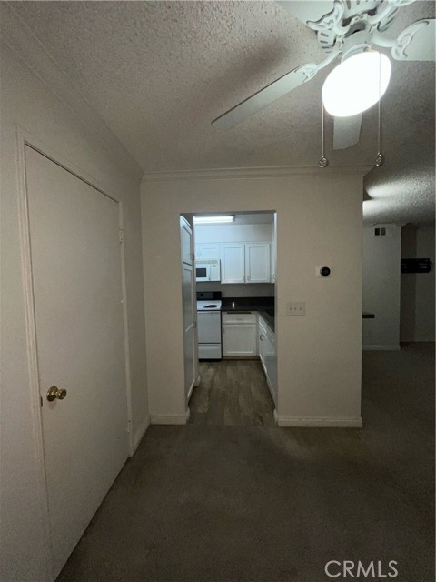 10655 Lemon Avenue, Rancho Cucamonga CA: https://media.crmls.org/medias/956f846b-9296-4f02-91c4-961ce588f400.jpg