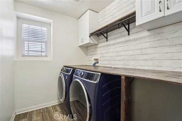 Detail Gallery Image 12 of 28 For 37522 Citron Pl, Palmdale,  CA 93551 - 4 Beds | 2/1 Baths