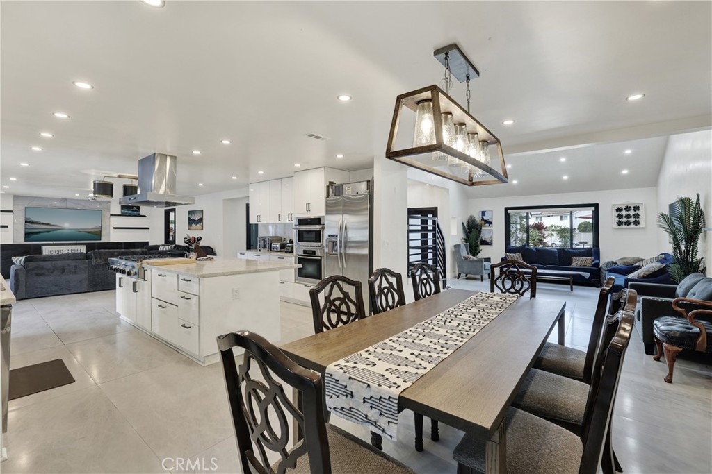 MLS #OC26160501 image #9