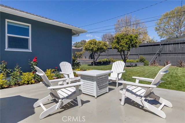 242 San Rafael Avenue, Santa Barbara CA: https://media.crmls.org/medias/95704248-a597-4b9f-8802-c309d4bdc9ac.jpg