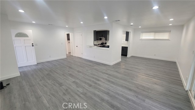 Detail Gallery Image 4 of 36 For 1605 E Santa Ana, Anaheim,  CA 92805 - 3 Beds | 2 Baths