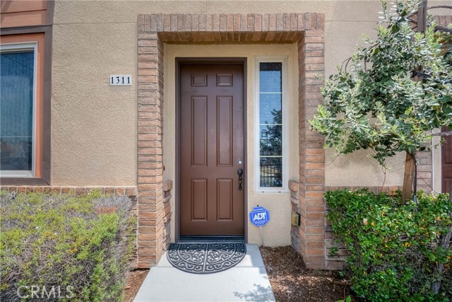 Detail Gallery Image 3 of 32 For 1311 W Orange Blossom Way, Fullerton,  CA 92833 - 3 Beds | 3/1 Baths