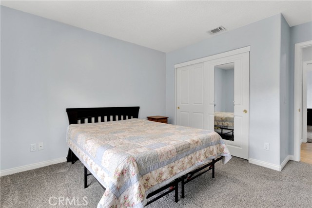 1679 Desert Front Road, Wrightwood CA: https://media.crmls.org/medias/9571a00f-77f5-4ac4-930a-4f9f72191906.jpg