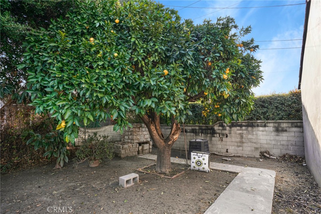 95725F0D 0A73 4Dda Bdd1 68A2C7553547 236 N Beachwood Drive, Burbank, Ca 91506 &Lt;Span Style='BackgroundColor:transparent;Padding:0Px;'&Gt; &Lt;Small&Gt; &Lt;I&Gt; &Lt;/I&Gt; &Lt;/Small&Gt;&Lt;/Span&Gt;