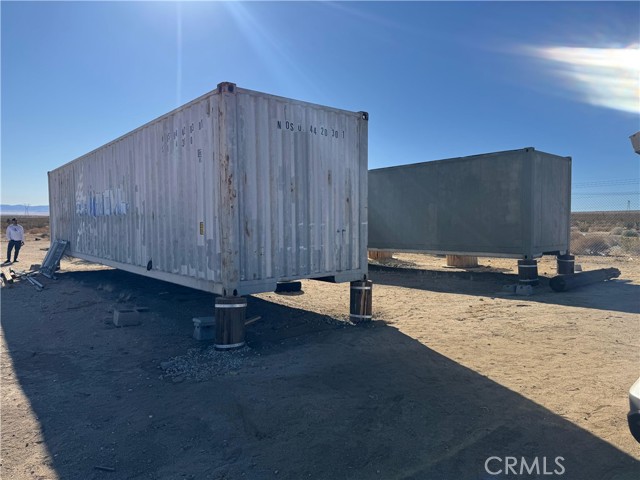 Detail Gallery Image 7 of 7 For 10041 Trotter Ave, Rosamond,  CA 93560 - 5 Beds | 2 Baths
