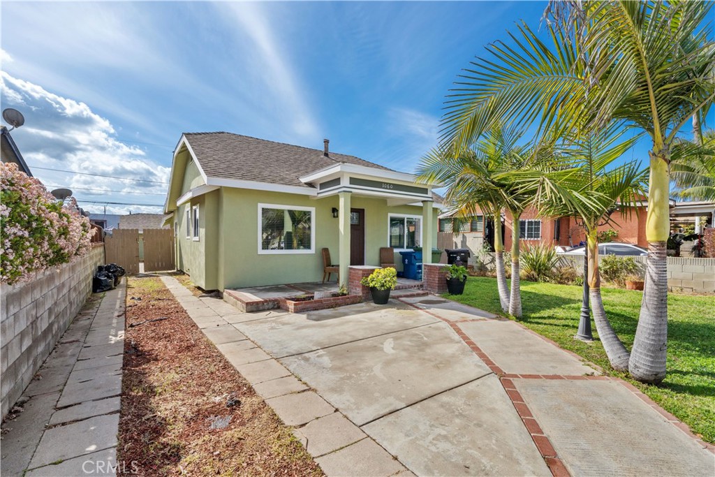 1060 E Fairview Boulevard, Inglewood, CA 90302