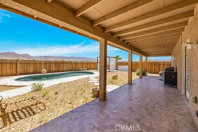 63357 Uranium Road, Joshua Tree CA: https://media.crmls.org/medias/957374bb-402c-4508-953f-565383029bb1.jpg