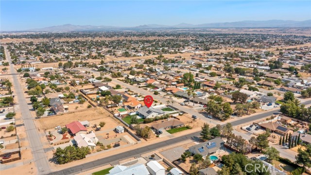 7714 Paisley Avenue, Hesperia CA: https://media.crmls.org/medias/957394c5-7e37-4dac-a7dd-ba6894afcd1d.jpg
