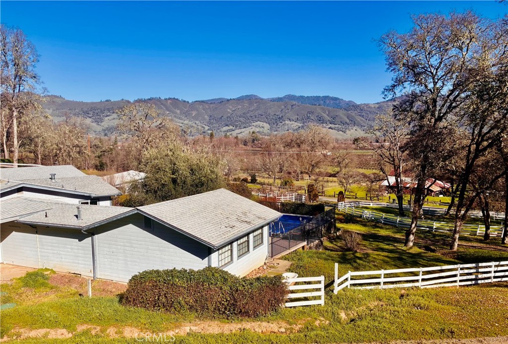8451 Gibson Lane