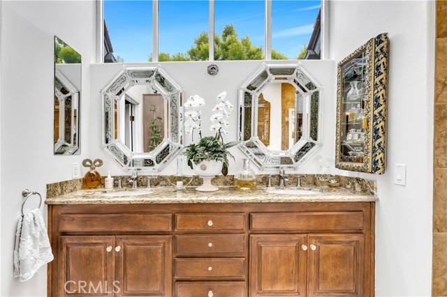 Detail Gallery Image 24 of 67 For 28841 Glen Ridge, Mission Viejo,  CA 92692 - 5 Beds | 4/1 Baths