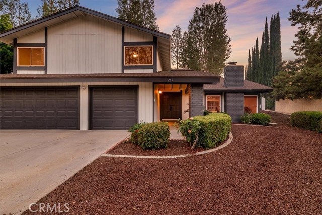 Detail Gallery Image 3 of 42 For 265 S Leandro St, Anaheim,  CA 92807 - 4 Beds | 2/1 Baths