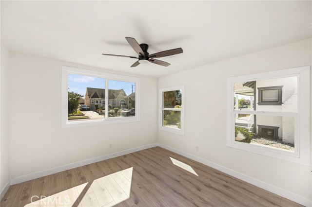 2047 West 78th photo 20