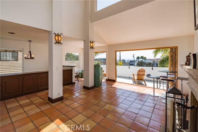 2116 Monterey Boulevard, Hermosa Beach, California 90254, 3 Bedrooms Bedrooms, ,3 BathroomsBathrooms,Residential,Sold,Monterey,SB17077141