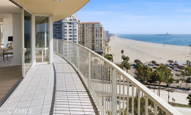 Detail Gallery Image 9 of 38 For 700 E Ocean Bld #1706,  Long Beach,  CA 90802 - 2 Beds | 2 Baths