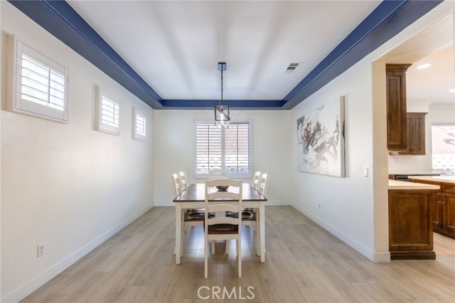 35183 Flamingo Way, Winchester CA: https://media.crmls.org/medias/9576cf19-a6ba-4c4c-9786-569059cce5f1.jpg