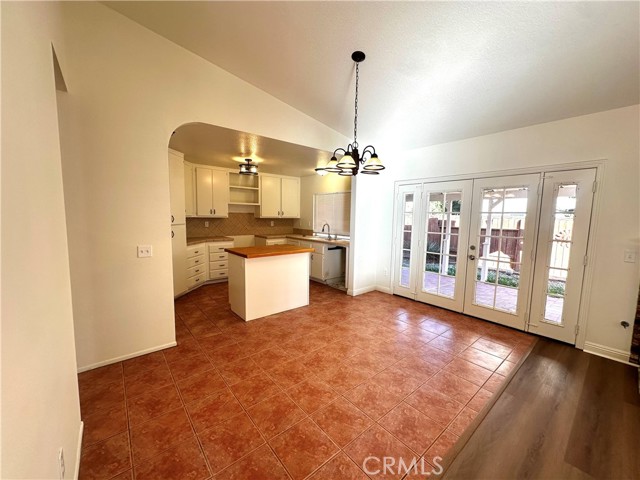 Detail Gallery Image 6 of 18 For 14096 Estate, Victorville,  CA 92394 - 3 Beds | 2 Baths