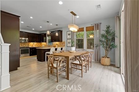 https://media.crmls.org/medias/95770605-1245-4815-a835-28c7195177ff.jpg?preset=X-Large
