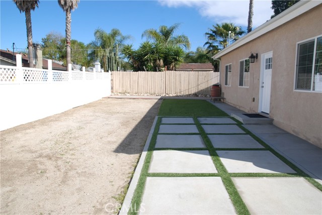 Photo of 9918 Independence, Chatsworth, CA 91311