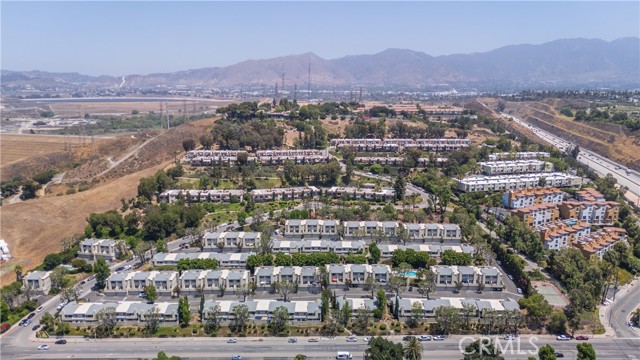 Detail Gallery Image 25 of 31 For 15786 Midwood, Granada Hills,  CA 91344 - 3 Beds | 3 Baths