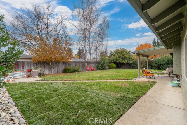 Detail Gallery Image 27 of 37 For 354 Silver Lake, Chico,  CA 95973 - 3 Beds | 2 Baths