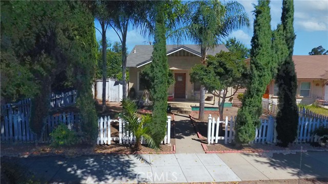 Image 2 for 715 Park Ln, Corona, CA 92879