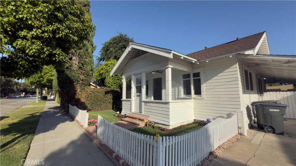 118 E Palm Avenue